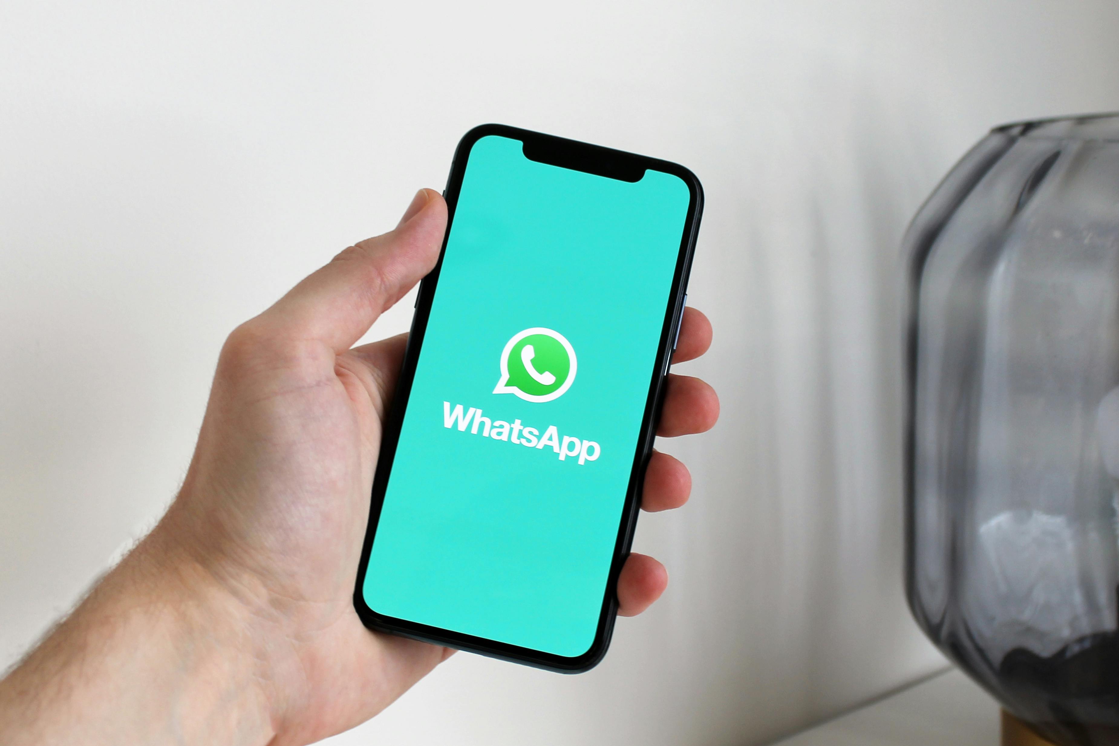 WhatsApp non funzionerà più su questi iPhone dal 5 maggio 2025
